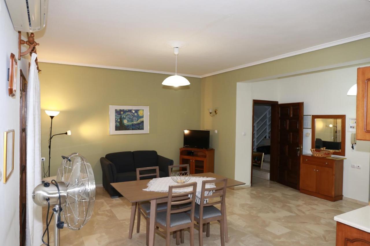 Giotis Apartments Leptokaryá Buitenkant foto