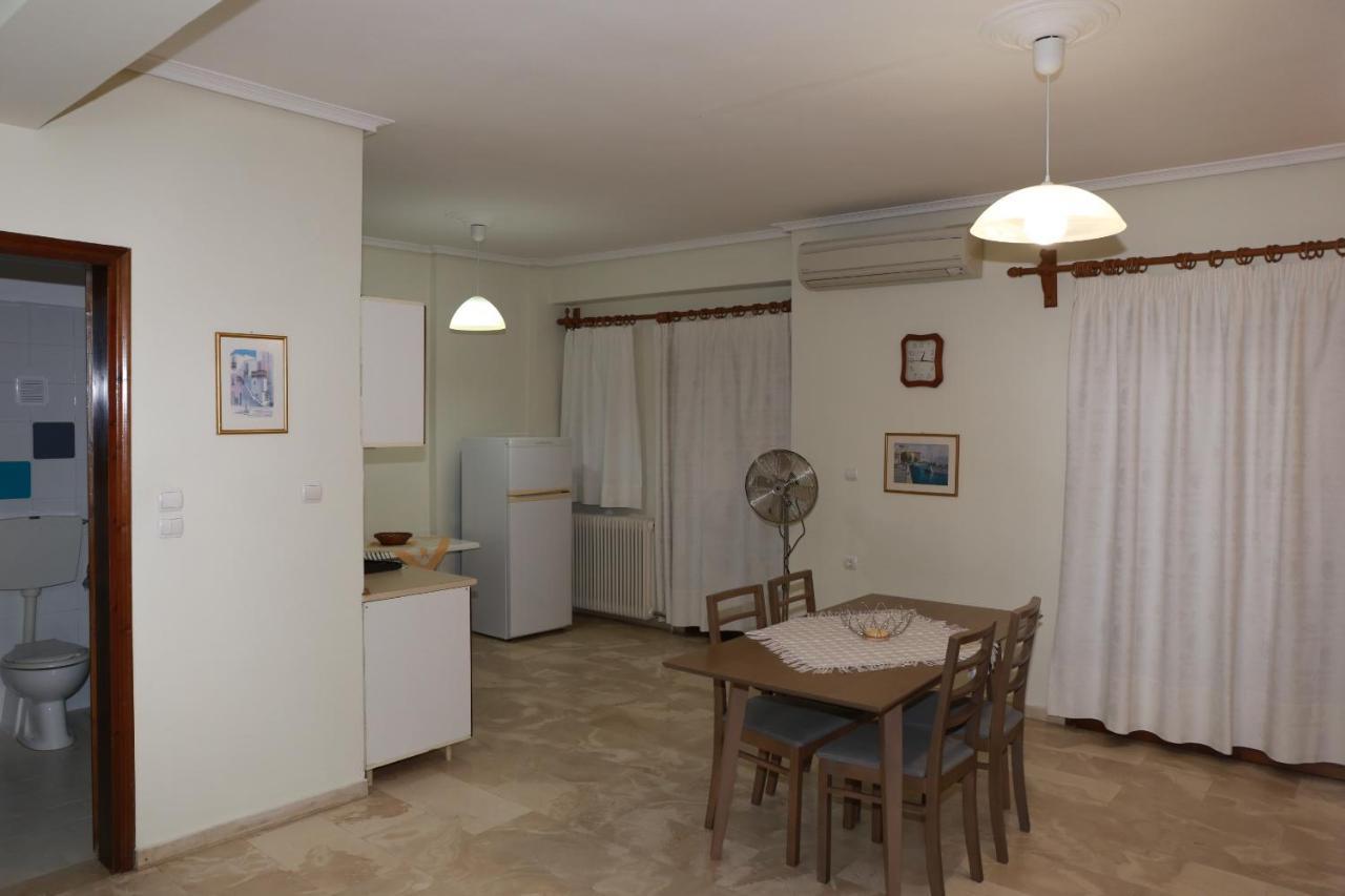 Giotis Apartments Leptokaryá Buitenkant foto